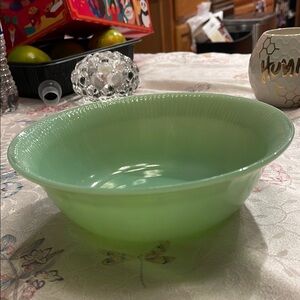 Vintage Jadeite Green Glass Bowl , Oven  Fire King USA 8”